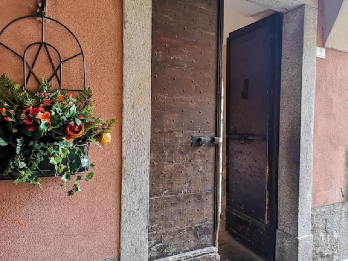POETI&MISùLTIN. POESIA E VACANZA SUL LAGO Menaggio Esterno foto